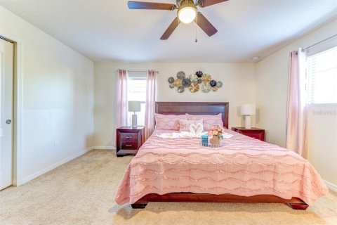 Casa en venta en Kissimmee, Florida, 6 dormitorios, 291.9 m2 № 2391466 - foto 14