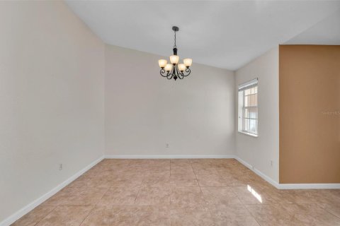 Condo in Orlando, Florida, 3 bedrooms  № 1743430 - photo 11