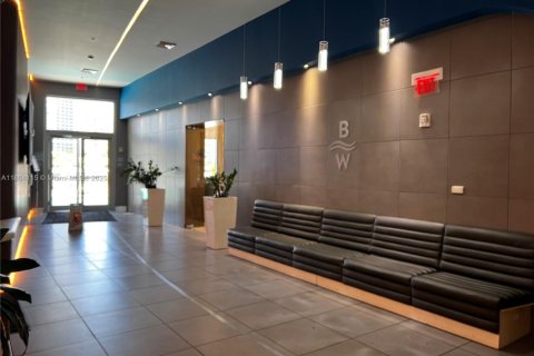 Condominio en alquiler en Hallandale Beach, Florida, 3 dormitorios, 161.37 m2 № 1950325 - foto 29