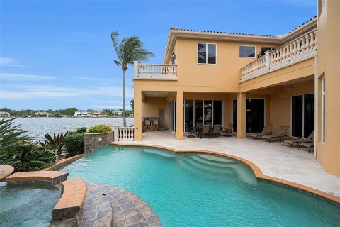 House in Sarasota, Florida 5 bedrooms, 560.67 sq.m. № 2233453 - photo 16