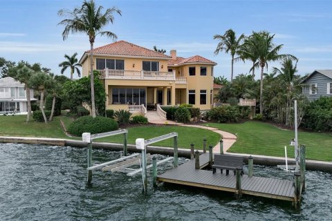 House in Sarasota, Florida 5 bedrooms, 560.67 sq.m. № 2233453 - photo 11