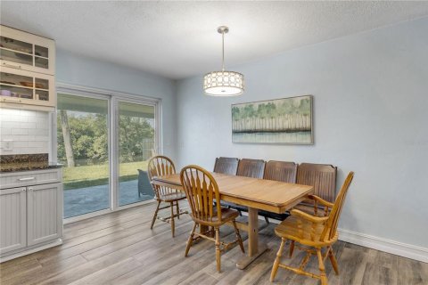 House in New Smyrna Beach, Florida 3 bedrooms, 172.8 sq.m. № 2210886 - photo 20