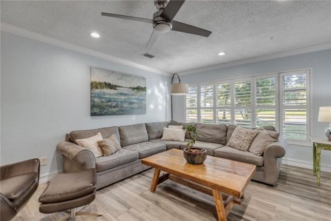 House in New Smyrna Beach, Florida 3 bedrooms, 172.8 sq.m. № 2210886 - photo 15