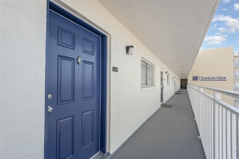 Condo in Daytona Beach, Florida, 2 bedrooms  № 1723150 - photo 2