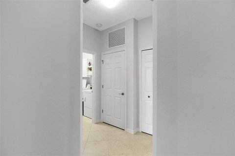 Villa ou maison à louer à Venice, Floride: 2 chambres, 146.04 m2 № 2298861 - photo 6