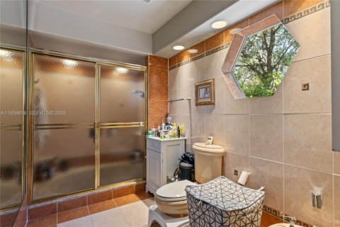Villa ou maison à vendre à Miami, Floride: 4 chambres, 280.75 m2 № 2032791 - photo 22