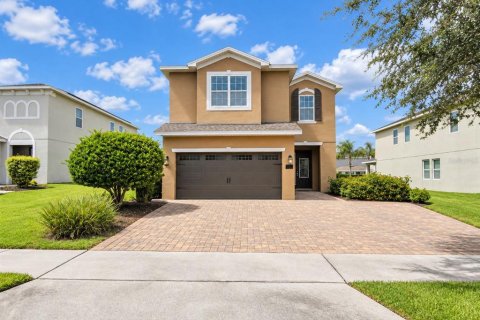 House in Kissimmee, Florida 6 bedrooms, 263.01 sq.m. № 2377980