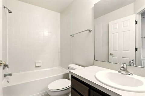 Adosado en alquiler en Orlando, Florida, 3 dormitorios, 132.66 m2 № 1826864 - foto 25