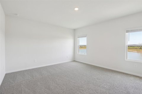 Casa en venta en Zephyrhills, Florida, 4 dormitorios, 244.43 m2 № 1911856 - foto 21