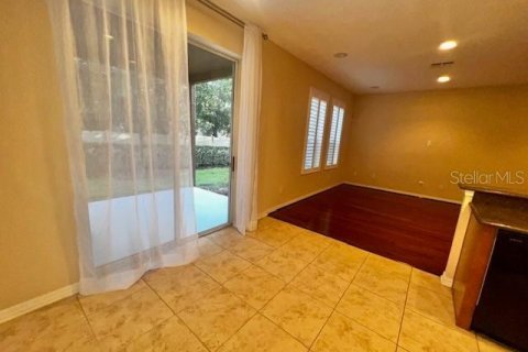 Adosado en alquiler en Oviedo, Florida, 3 dormitorios, 155.61 m2 № 1868868 - foto 22