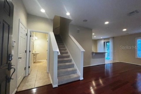 Adosado en alquiler en Oviedo, Florida, 3 dormitorios, 155.61 m2 № 1868868 - foto 5
