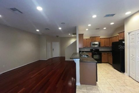 Adosado en alquiler en Oviedo, Florida, 3 dormitorios, 155.61 m2 № 1868868 - foto 12