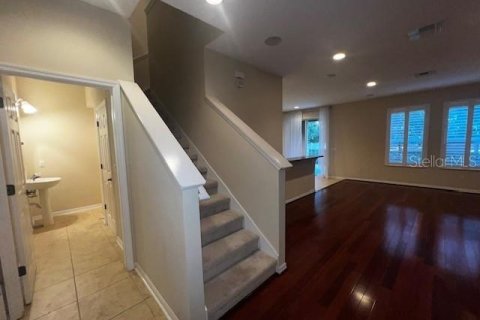 Adosado en alquiler en Oviedo, Florida, 3 dormitorios, 155.61 m2 № 1868868 - foto 9