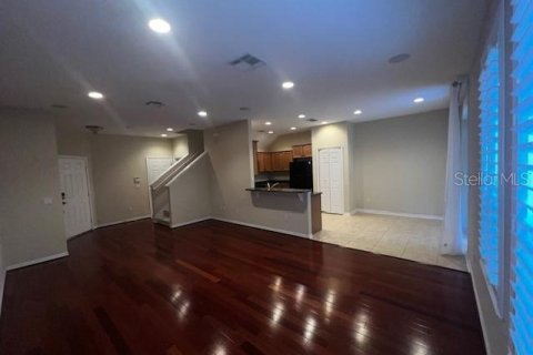 Adosado en alquiler en Oviedo, Florida, 3 dormitorios, 155.61 m2 № 1868868 - foto 10