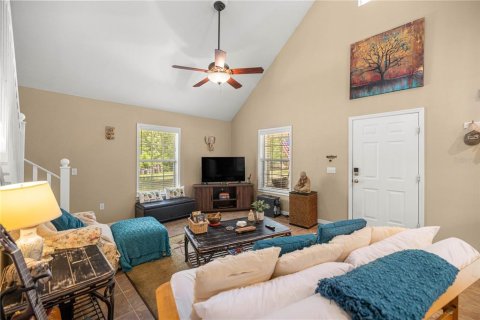 Casa en venta en Fort White, Florida, 2 dormitorios, 101.54 m2 № 1911882 - foto 12