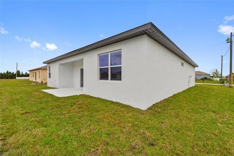 Casa en alquiler en Kissimmee, Florida, 4 dormitorios, 155.15 m2 № 1817932 - foto 30