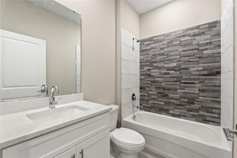 Casa en alquiler en Kissimmee, Florida, 4 dormitorios, 155.15 m2 № 1817932 - foto 19