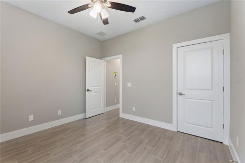 Casa en alquiler en Kissimmee, Florida, 4 dormitorios, 155.15 m2 № 1817932 - foto 17