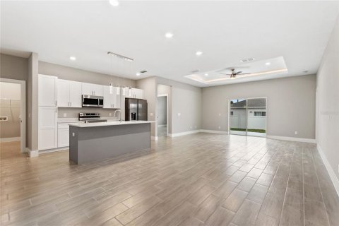 Casa en alquiler en Kissimmee, Florida, 4 dormitorios, 155.15 m2 № 1817932 - foto 12