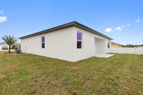 Casa en alquiler en Kissimmee, Florida, 4 dormitorios, 155.15 m2 № 1817932 - foto 28