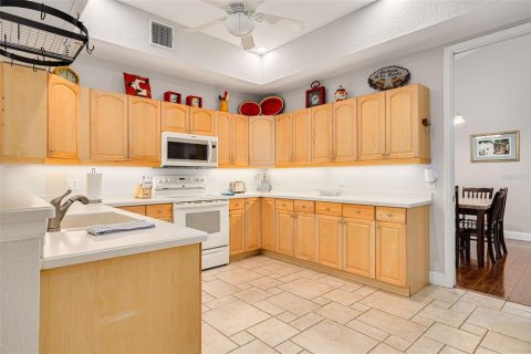 Casa en venta en Tarpon Springs, Florida, 4 dormitorios, 210.52 m2 № 2229826 - foto 10