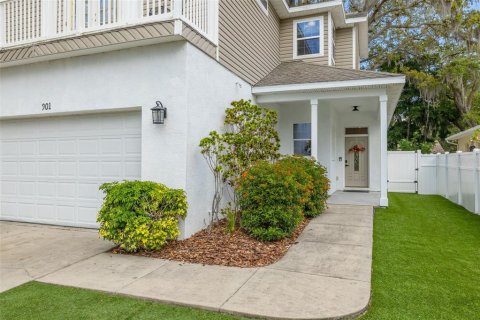 Casa en venta en Tarpon Springs, Florida, 4 dormitorios, 210.52 m2 № 2229826 - foto 2