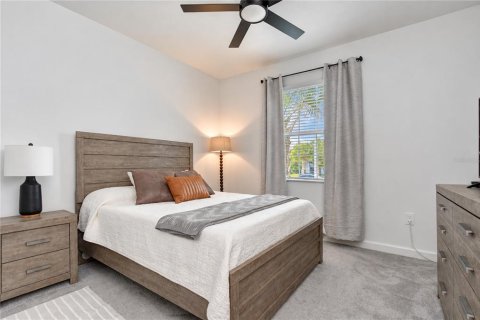 House in Land O' Lakes, Florida 3 bedrooms, 219.81 sq.m. № 2356365 - photo 23