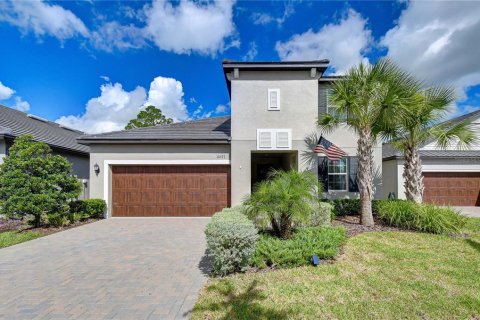 House in Land O' Lakes, Florida 3 bedrooms, 219.81 sq.m. № 2356365