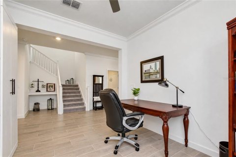 House in Land O' Lakes, Florida 3 bedrooms, 219.81 sq.m. № 2356365 - photo 7