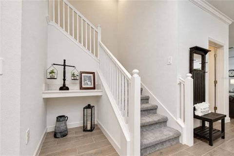 House in Land O' Lakes, Florida 3 bedrooms, 219.81 sq.m. № 2356365 - photo 5