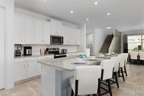 Villa ou maison à vendre à Kissimmee, Floride: 9 chambres, 405.33 m2 № 2224709 - photo 14
