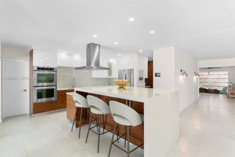 Купить виллу или дом в Холливуд, Флорида 4 спальни, 331.38м2, № 2048801 - фото 4