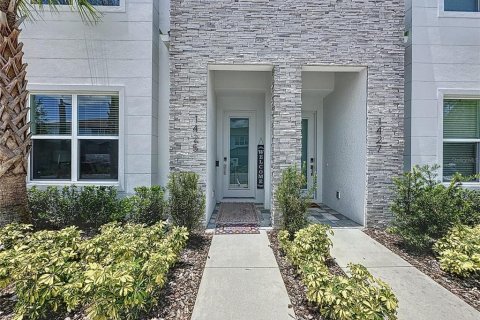 Adosado en venta en Clermont, Florida, 4 dormitorios, 172.24 m2 № 1749527 - foto 10