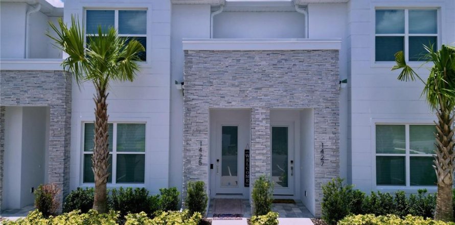 Adosado en Clermont, Florida 4 dormitorios, 172.24 m2 № 1749527