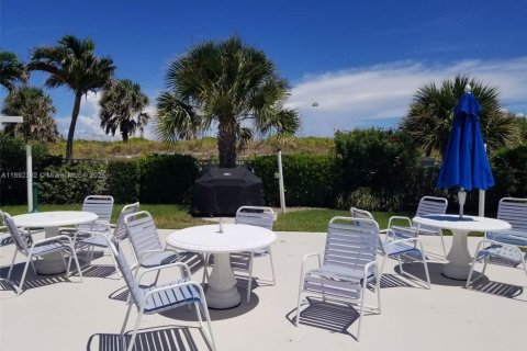 Copropriété à louer à Palm Beach Shores, Floride: 2 chambres, 98.85 m2 № 1946732 - photo 24