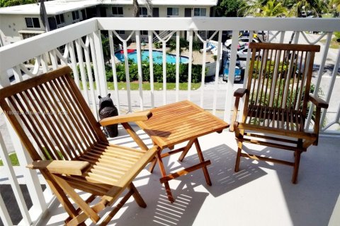 Copropriété à louer à Palm Beach Shores, Floride: 2 chambres, 98.85 m2 № 1946732 - photo 7