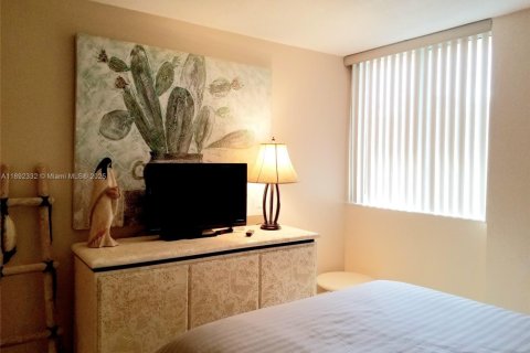 Copropriété à louer à Palm Beach Shores, Floride: 2 chambres, 98.85 m2 № 1946732 - photo 20
