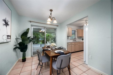 Villa ou maison à vendre à Gainesville, Floride: 4 chambres, 129.88 m2 № 1904011 - photo 11