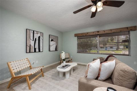 Villa ou maison à vendre à Gainesville, Floride: 4 chambres, 129.88 m2 № 1904011 - photo 7