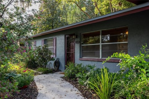 Villa ou maison à vendre à Gainesville, Floride: 4 chambres, 129.88 m2 № 1904011 - photo 1