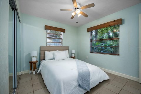 Villa ou maison à vendre à Gainesville, Floride: 4 chambres, 129.88 m2 № 1904011 - photo 16