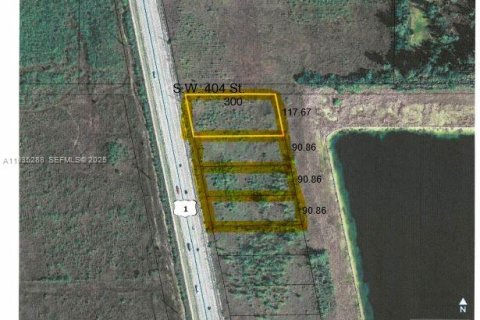 Propiedad comercial en venta en Miami-Dade, Florida № 2037614 - foto 11