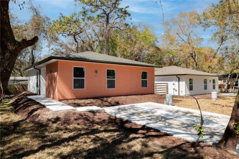 Villa ou maison à vendre à New Port Richey, Floride: 3 chambres, 111.48 m2 № 1567650 - photo 1