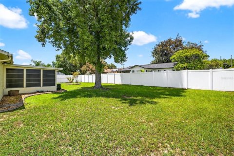 Casa en venta en Zephyrhills, Florida, 2 dormitorios, 105.35 m2 № 1883359 - foto 27