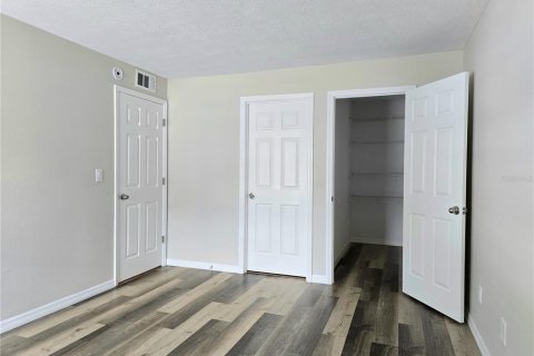 Condo in Tampa, Florida, 2 bedrooms  № 1732509 - photo 14