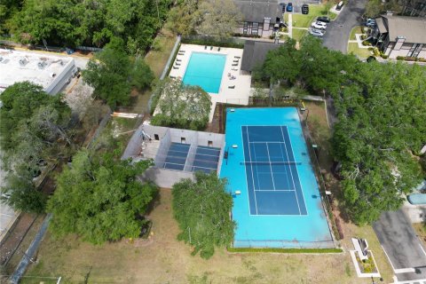 Condo in Tampa, Florida, 2 bedrooms  № 1732509 - photo 23