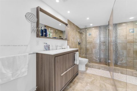 Купить кондоминиум в Майами-Бич, Флорида 2 спальни, 112.23м2, № 2012880 - фото 10