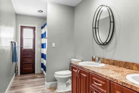 Villa ou maison à vendre à Homestead, Floride: 3 chambres, 289.02 m2 № 1979138 - photo 15