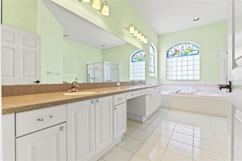 House in Spring Hill, Florida 3 bedrooms, 246.56 sq.m. № 1803087 - photo 28