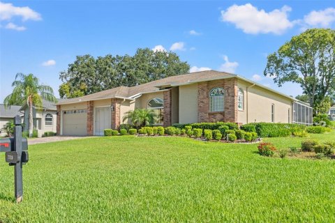 House in Spring Hill, Florida 3 bedrooms, 246.56 sq.m. № 1803087 - photo 2